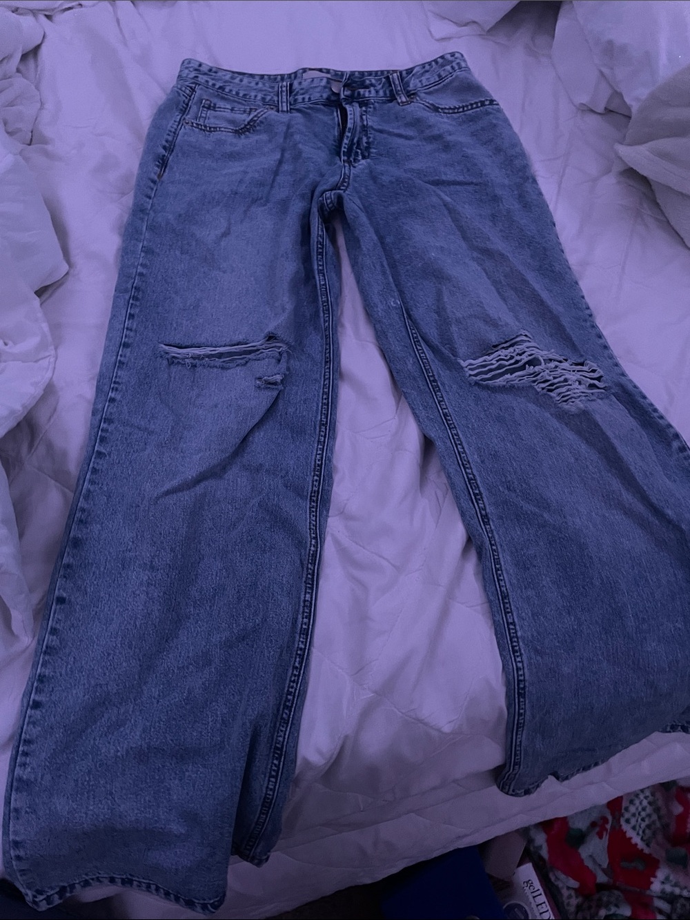 Low-rise Distressed Wide-Leg Jeans in Light Blue, never worn